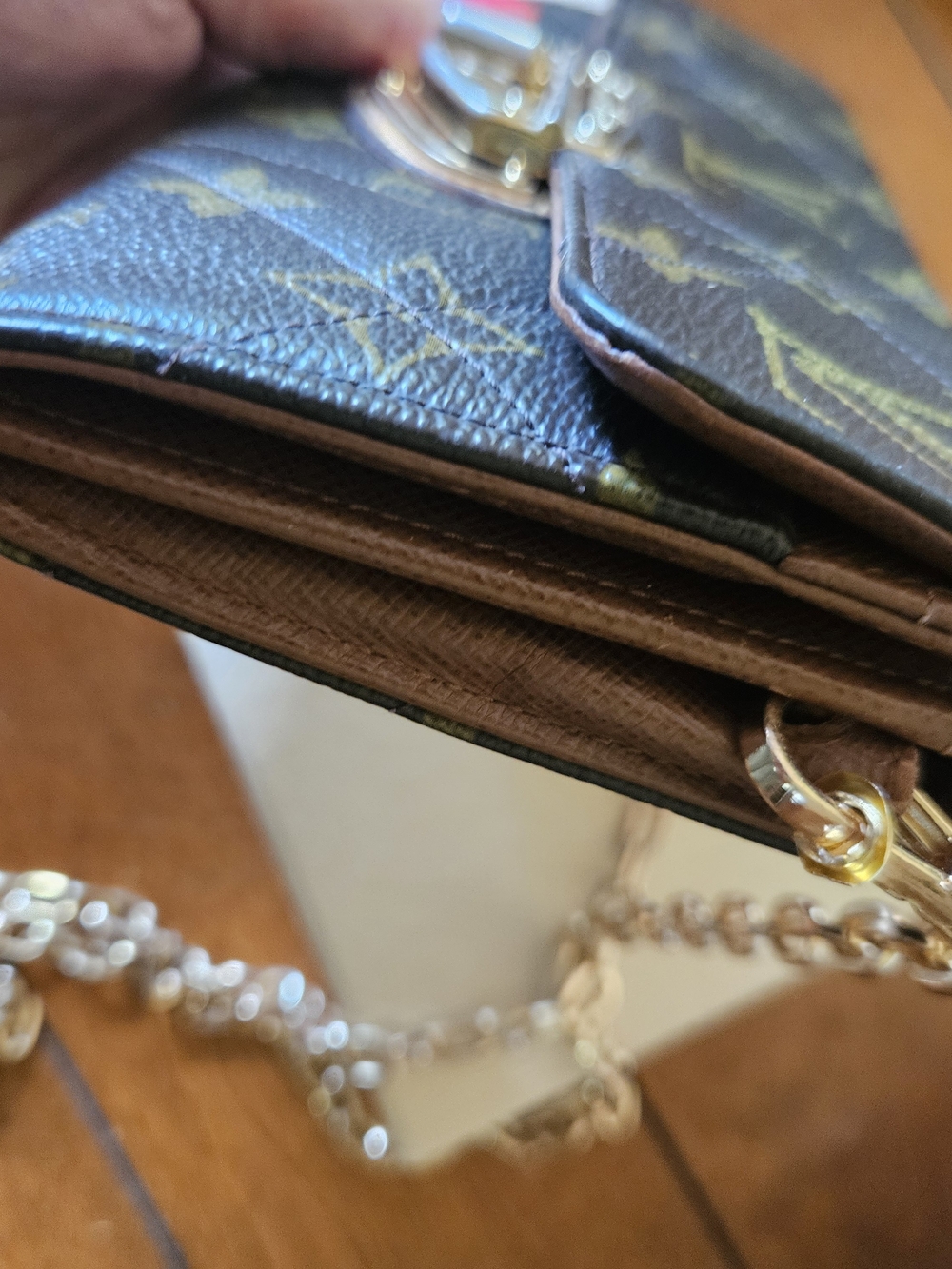 Louis Vuitton Monogram Sarah Etoile Wallet With Added Chain - Picture 5 of 12